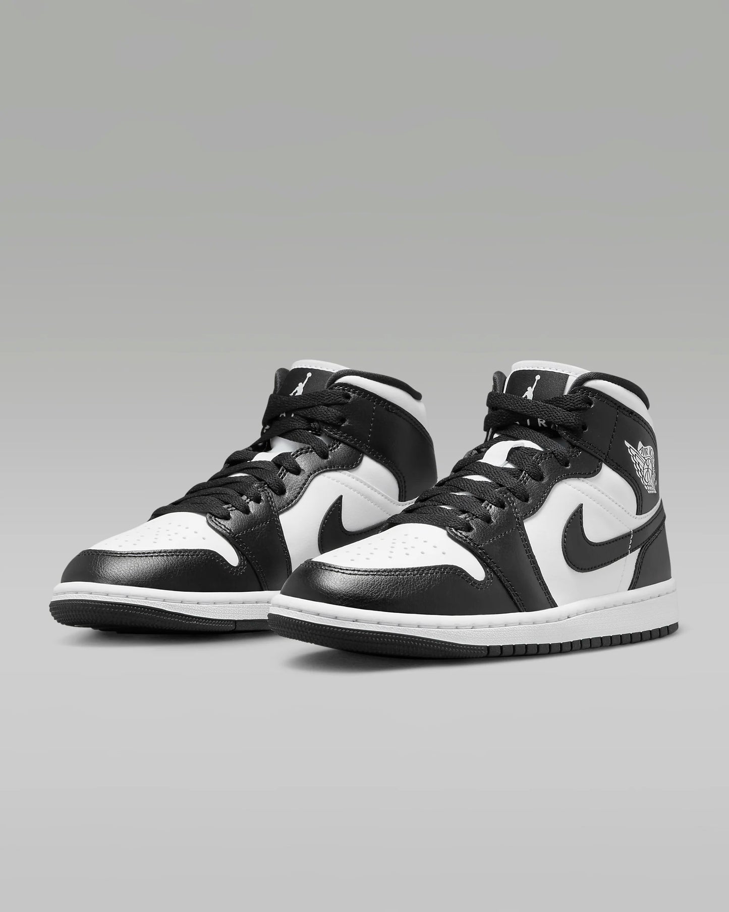 Jordan 1 Mid Panda