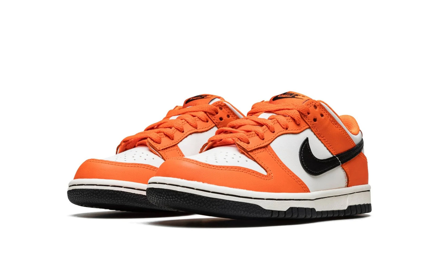 Dunk Low Halloween 2022 (GS)